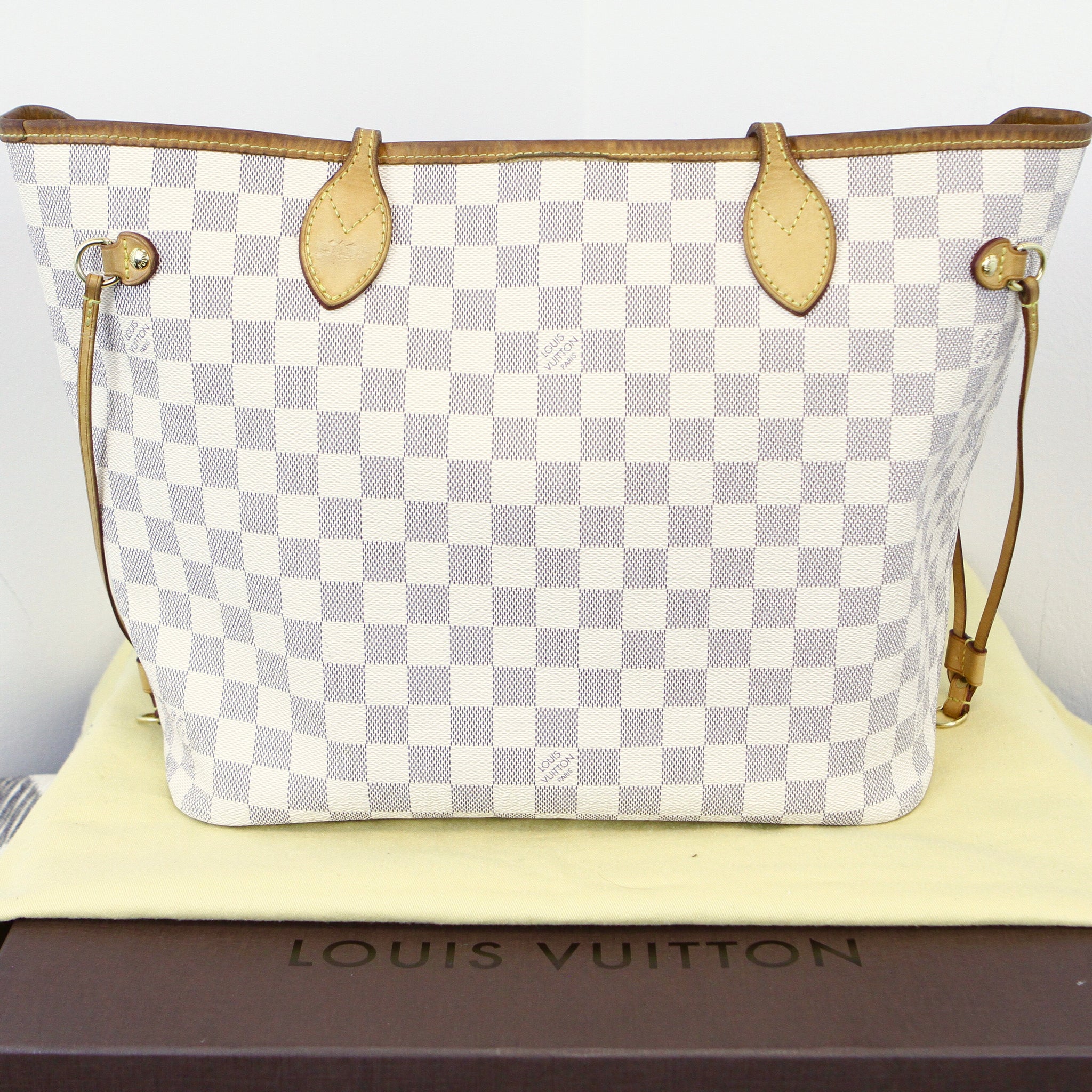 Louis Vuitton Neverfull MM Damier Azur $1,300 Shop on theposhvault